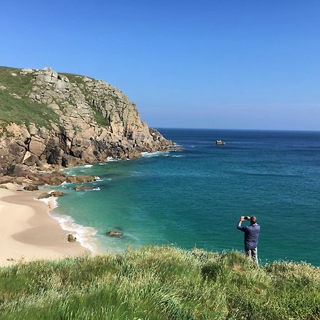 Trengothal Barn Lägenhet Porthcurno Exteriör bild
