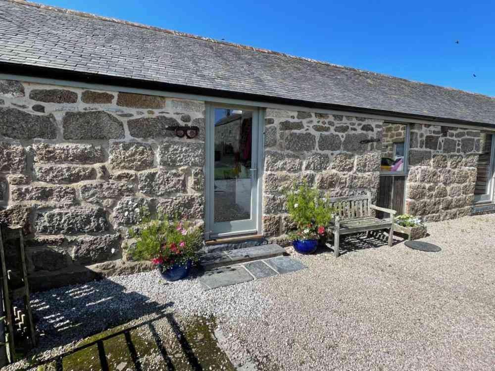 Trengothal Barn Lägenhet Porthcurno Exteriör bild